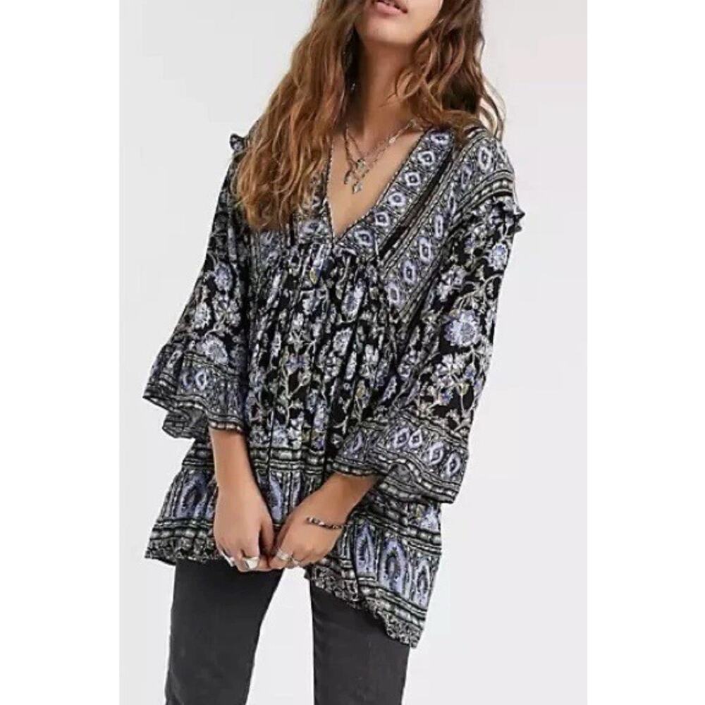 FREE PEOPLE Moonlight Dance Tunic Top, Blue Paisley Floral Flowy Boho Summer M